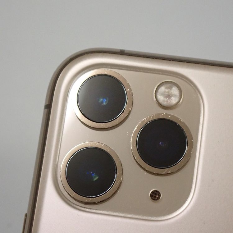 �ڼ��ߤʤߡۡ�Z694���ɥ����iPhone11Pro 256GB MWC92J/A ��� �����