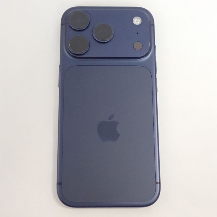 �ڼ��ߤʤߡۡ�Z727�����եȥХ󥯡�iPhone17 Pro 256GB MG874J/A�� ���