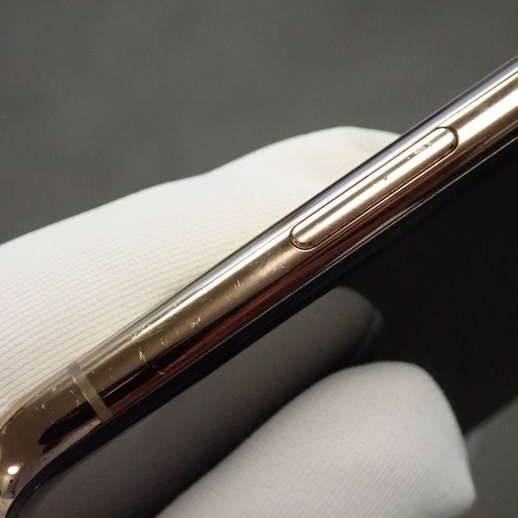 �ڼ��ߤʤߡۡ�Z694���ɥ����iPhone11Pro 256GB MWC92J/A ��� �����