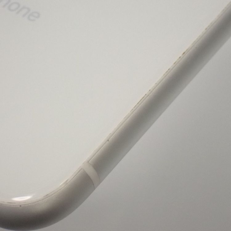 �ڼ��ߤʤߡۡ�Z742��au��iPhone XR��64GB��MT032J/A�����