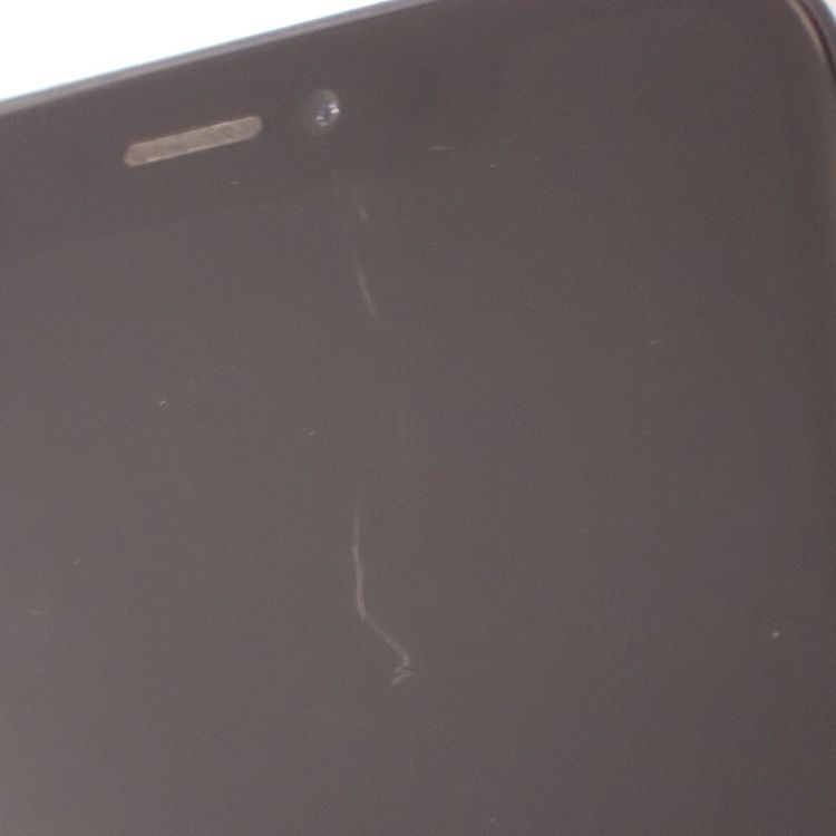 �ڼ��ߤʤߡۡ�Z742��au��iPhone XR��64GB��MT032J/A�����