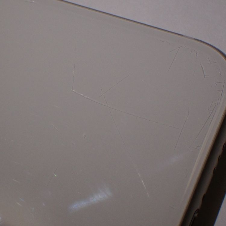 �ڼ��ߤʤߡۡ�Z658�����եȥХ󥯡�iPhoneSE3 ��64GB��MMYD3J/A�����