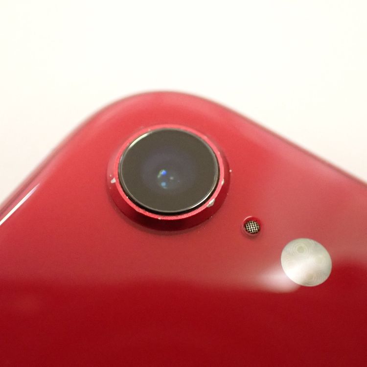 �ڼ��ߤʤߡۡ�Z751��SIM�ե꡼��iPhoneSE2��64GB��MX9U2J/A�����