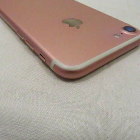 ムスビー｜【質みなみ】☆Z87☆ドコモ☆iPhone7 NNCN2J/A 128GB 超美品 