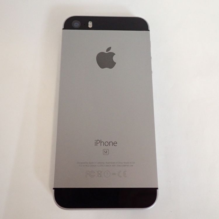 �ڼ��ߤʤߡۡ�Z665�����եȥХ󥯡�iPhoneSE��32GB��MP822J����š������