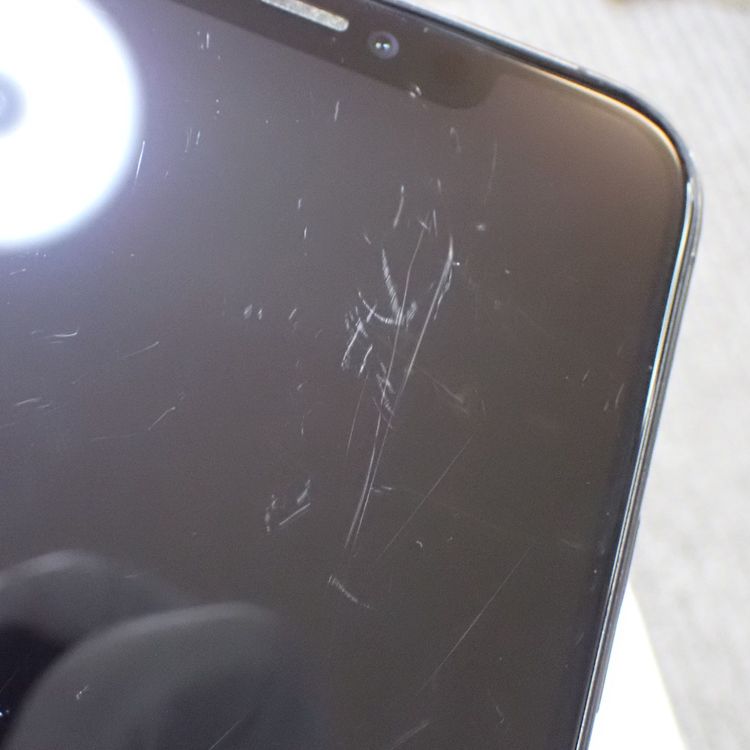 �ڼ��ߤʤߡۡ�Z761�����եȥХ󥯡�iPhone11ProMax��256GB�������