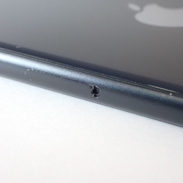 �ڼ��ߤʤߡۡ�Z764��au��iPhoneSE ��3�����128GB��MMYF3J/A�����