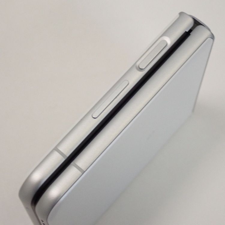 �ڼ��ߤʤߡۡ�Z774��Y��Х����nubia Flip 2 A404ZT �ۥ磻�� ���ʡ����