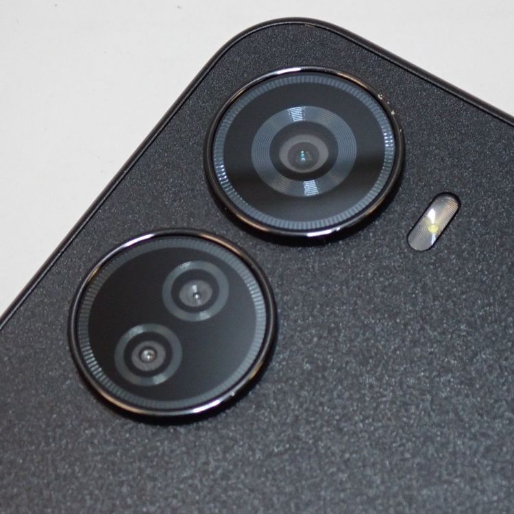 �ڼ��ߤʤߡۡ�Z789��Y��Х����Libero 5G IV A302ZT �֥�å� ���