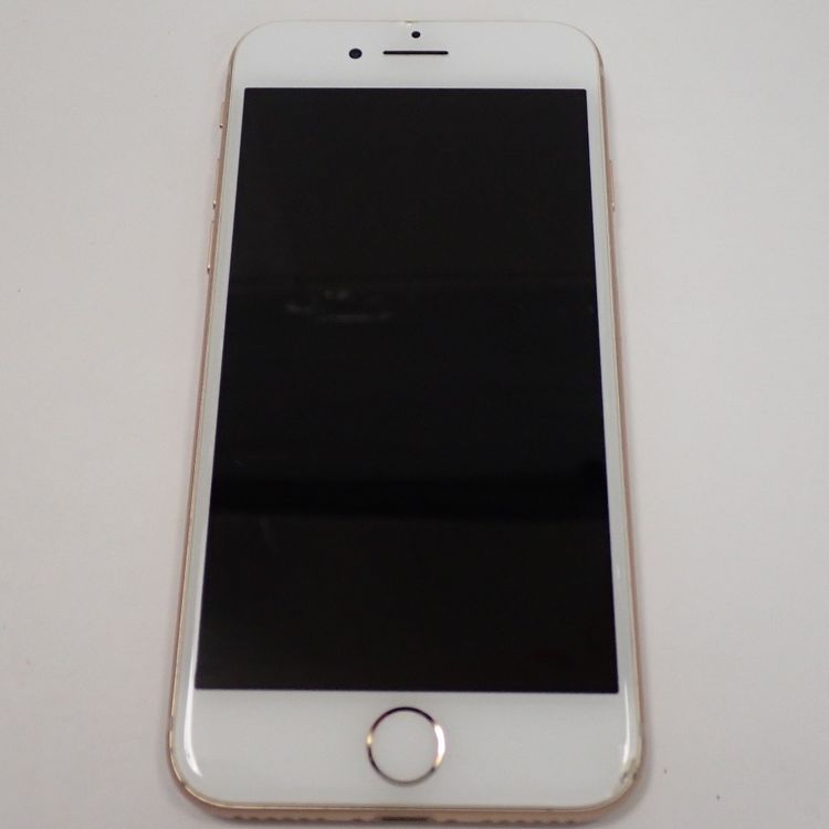 �ڼ��ߤʤߡۡ�Z780�����եȥХ󥯡�iPhone8 64GB MQ7A2J/A ���