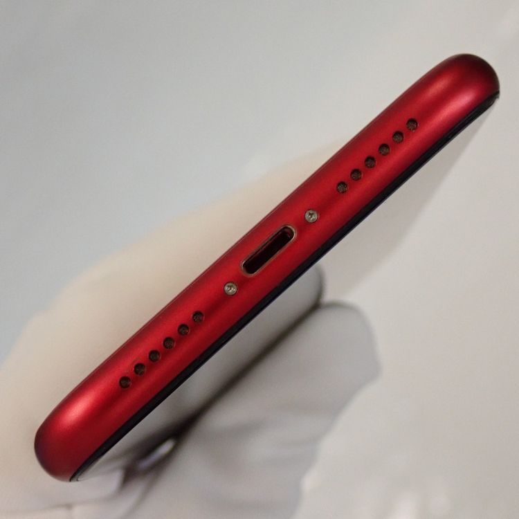 �ڼ��ߤʤߡۡ�Z685���ɥ����iPhoneXR 64GB NT062J/A ���