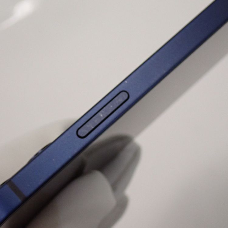 �ڼ��ߤʤߡۡ�Z680�����եȥХ󥯡�iPhone12 mini 64GB MGAP3J/A ���