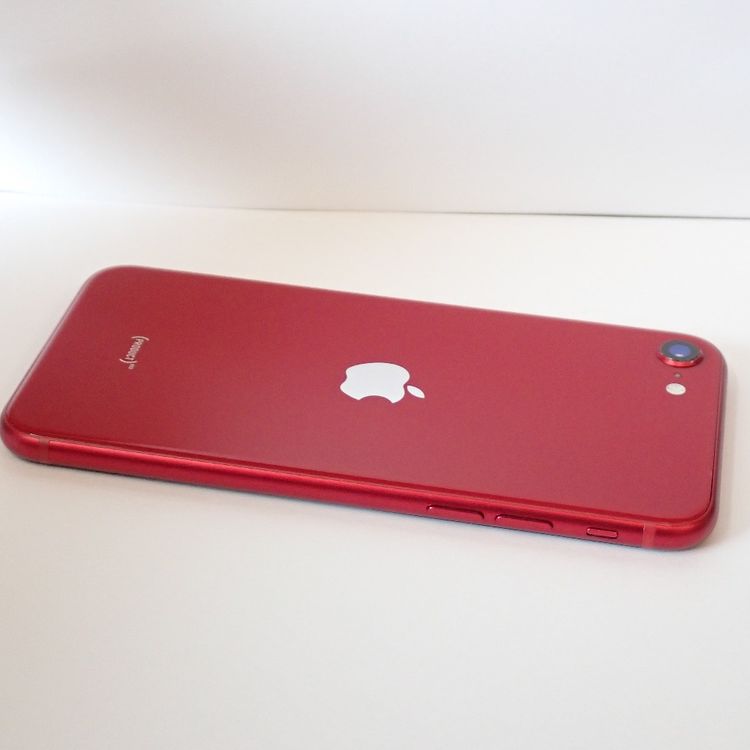 �ڼ��ߤʤߡۡ�Z765��au��iPhoneSE ��3�����128GB��MMYH3J/A�����