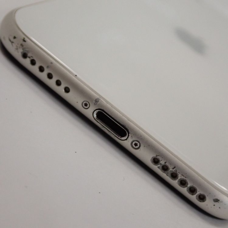 �ڼ��ߤʤߡۡ�Z704��SB��iPhoneSE3��128GB��MMYG3J/A���ѥͥ�ҳ��ʡ����