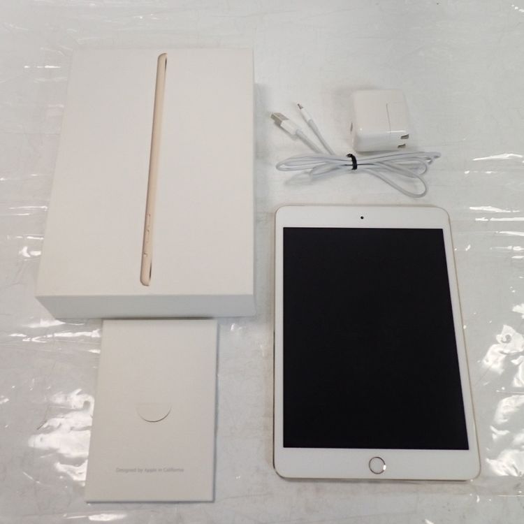 �ڼ��ߤʤߡۡ�Z735���ɥ����iPad mini 3 MGYR2J/A 16GB ����š������