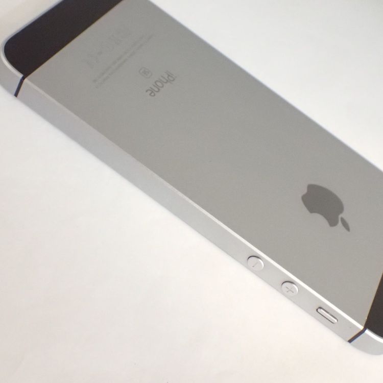 �ڼ��ߤʤߡۡ�Z665�����եȥХ󥯡�iPhoneSE��32GB��MP822J����š������