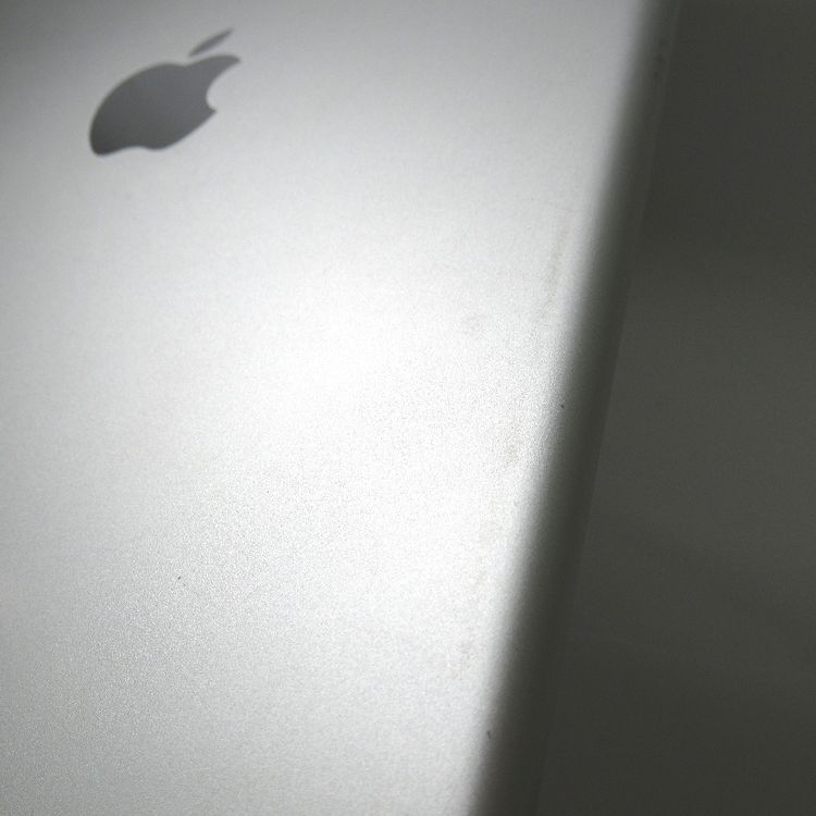 �ڼ��ߤʤߡۡ�70��au��iPad(��7����) 128GB ����С� MW6F2J/A ��š����¡�