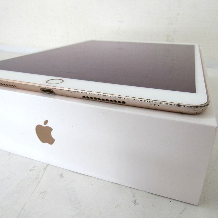 �ڼ��ߤʤߡۢ�Docomo��ipad Air ��3���� MV0F2J/A 64GB ��Ƚ�ꢣ���