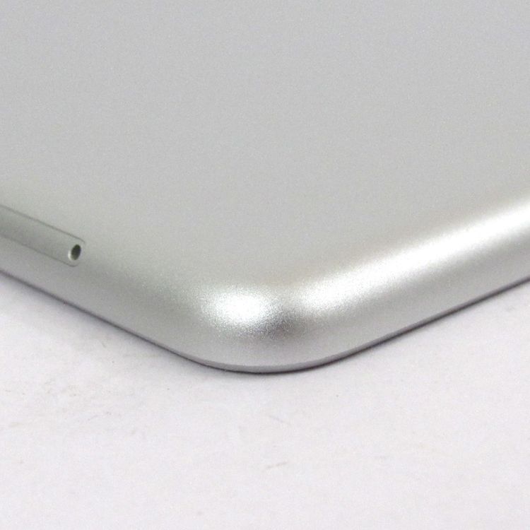 �ڼ��ߤʤߡۢ�Docomo��ipad (��5����) NP1L2J/A 32GB ��Ƚ�ꢣ���