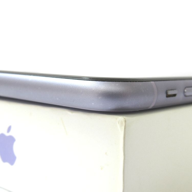 �ڼ��ߤʤߡ� ��SIM�ե꡼��iphone11 MHDM3J/A 128GB �ѡ��ץ뢣���