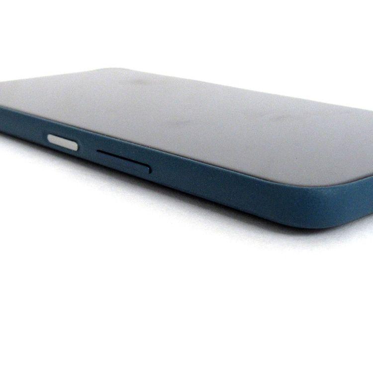 �ڼ��ߤʤߡۢ�docomo��arrows We2 F-52E 64GB ��Ƚ�ꢣ���