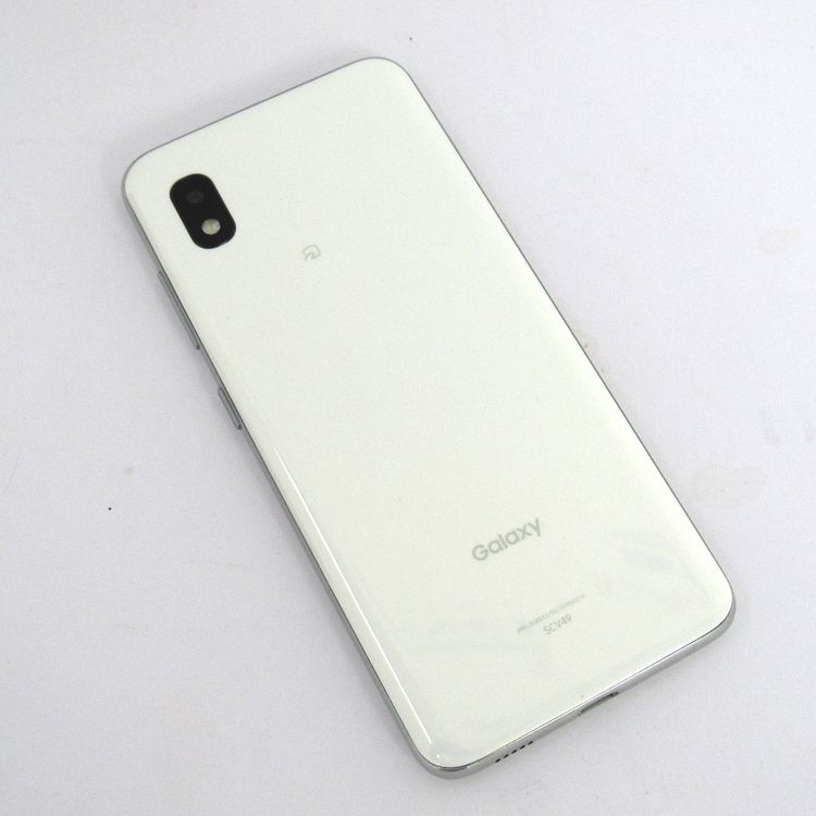 �ڼ��ߤʤߡۢ�UQ��Galaxy A21 SCV49 64GB �ۥ磻�� ��Ƚ�ꢣ���