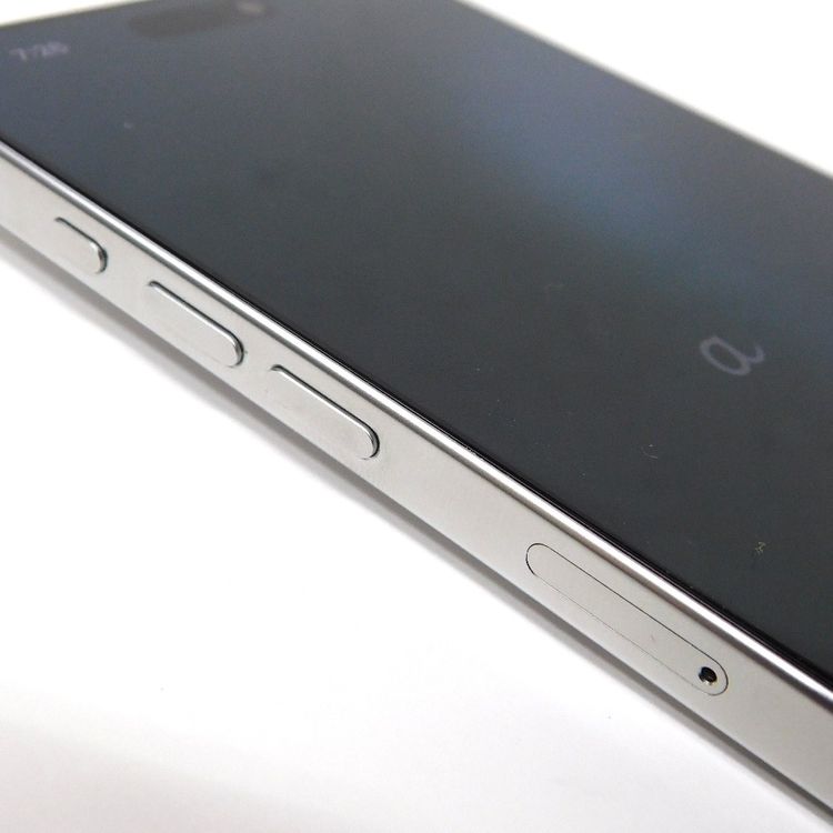�ڼ��ߤʤߡۢ�au��iphone16ProMax 256GB MYWH3J/A �ۥ磻�� ��������