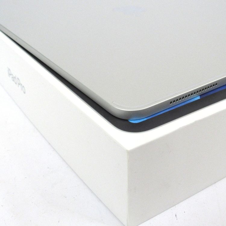 �ڼ��ߤʤߡۢ�ipad Pro 12.9�����(��4����) MXAU2J/A 256GB�����