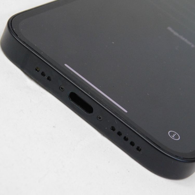 �ڼ��ߤʤߡۢ�Softbank��iPhone16e MD1Q4J/A 128GB �֥�å� ��������