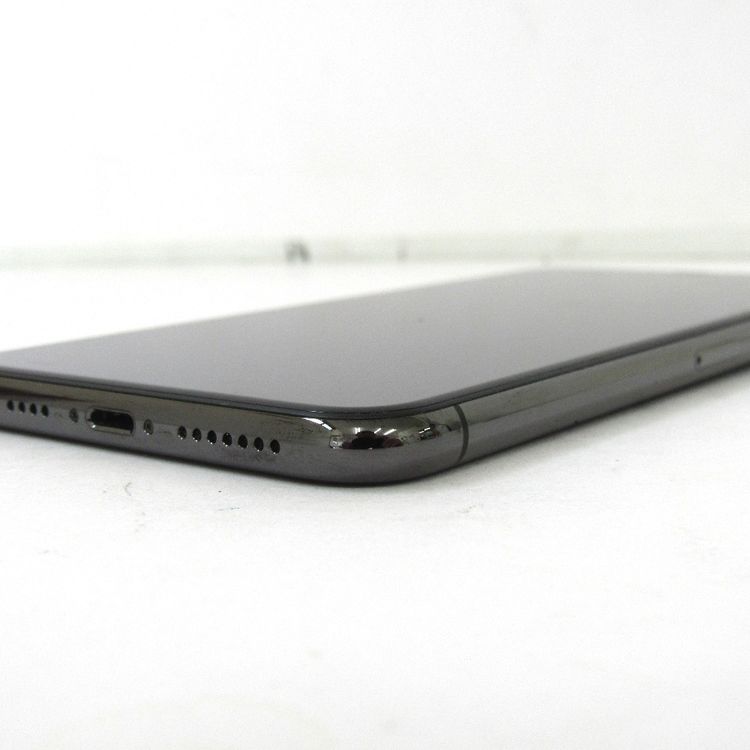 �ڼ��ߤʤߡۢ�docomo��iphone11 ProMax MWHD2J/A 64GB ��Ƚ�ꢣ���