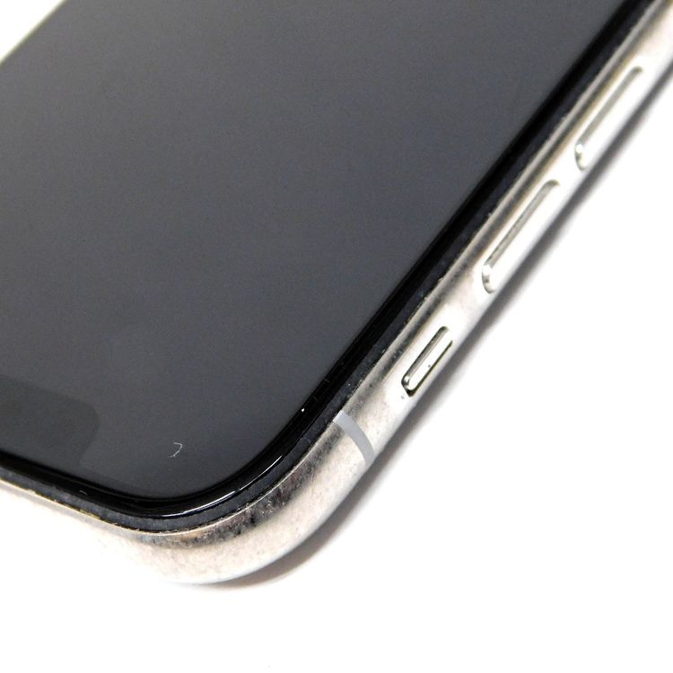 �ڼ��ߤʤߡۢ�Docomo��iphoneX 256GB ����С� MQC22J/A�����