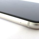 �ڼ��ߤʤߡۢ�AU��iphoneSE3 MMYK3J/A 256GB �������饤�� ��Ƚ�ꢣ���