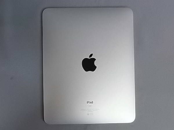 �ڼ��ߤʤߡۢ�Apple��Ipad ���塡32GB MB293J��Wi-Fi��ǥ뢣���