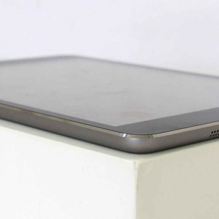 �ڼ��ߤʤߡۢ�docomo��ipad mini 3 MGHV2J/A 16GB ��Ƚ�ꢣ���