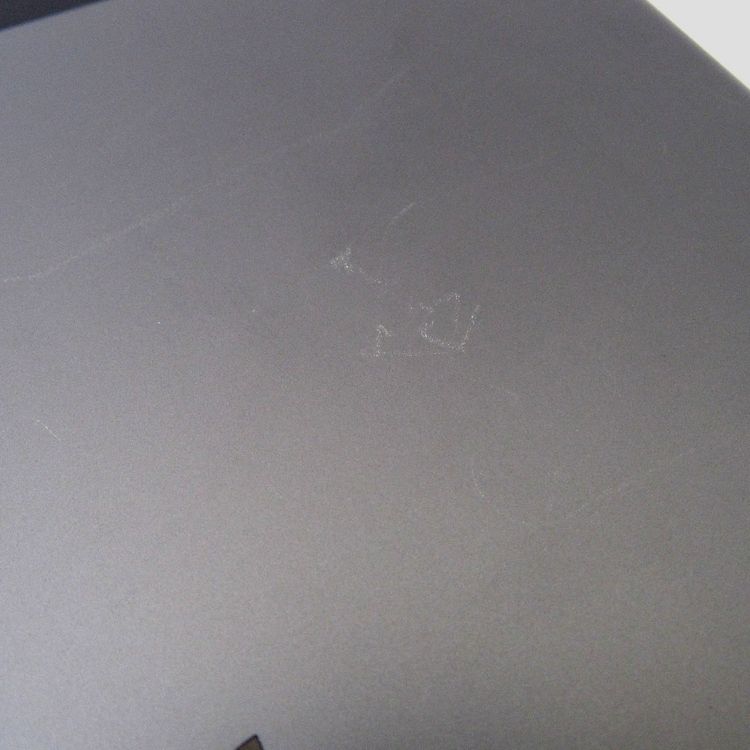 �ڼ��ߤʤߡۢ�AU��ipad (��8����) MYMH2J/A 32GB ��Ƚ�ꢣ���