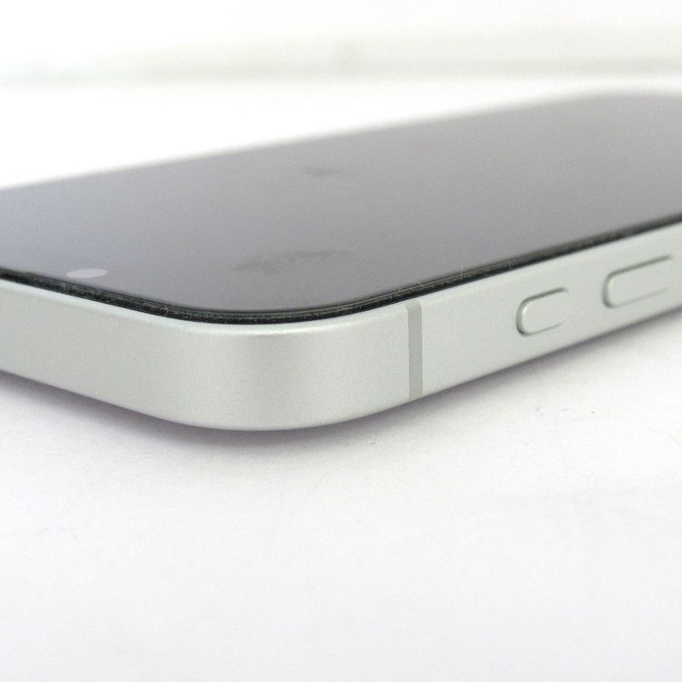�ڼ��ߤʤߡۢ�AU��iphone16e MD1R4J/A 128GB �ۥ磻�� ��Ƚ�ꢣ����