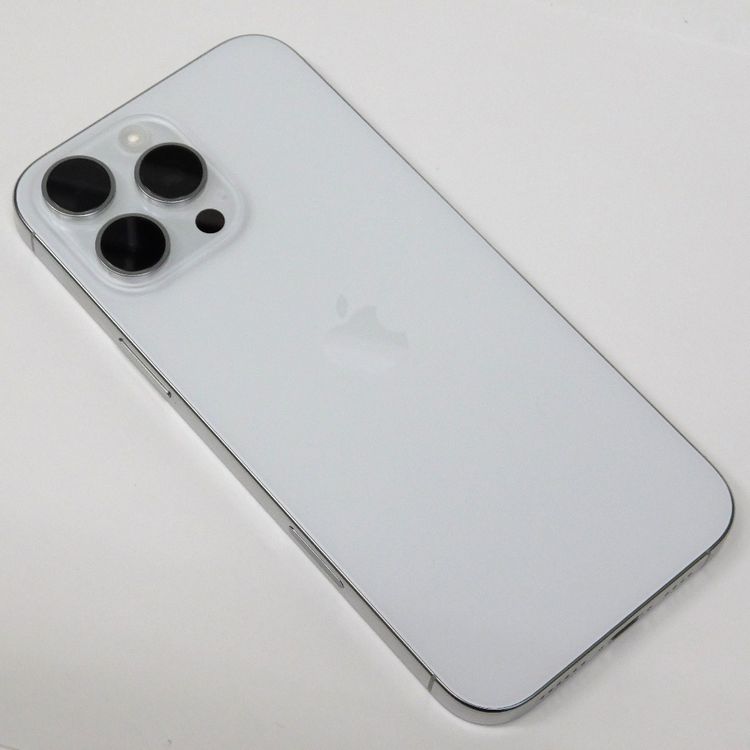 �ڼ��ߤʤߡۢ�au��iphone16ProMax 256GB MYWH3J/A �ۥ磻�� ��������
