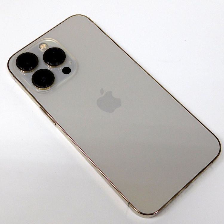 �ڼ��ߤʤߡۢ�Docomo��iPhone13Pro MLUQ3J/A 256GB ������� ��������