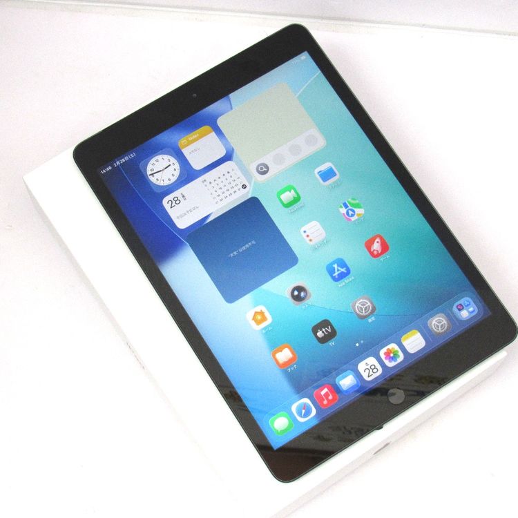 �ڼ��ߤʤߡۢ�AU��ipad (��8����) MYMH2J/A 32GB ��Ƚ�ꢣ���