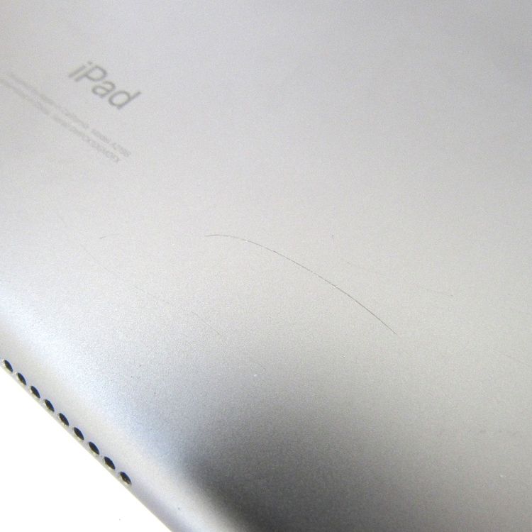 �ڼ��ߤʤߡۢ�AU��ipad (��7����) MW6E2J/A 128GB ��Ƚ�ꢣ���