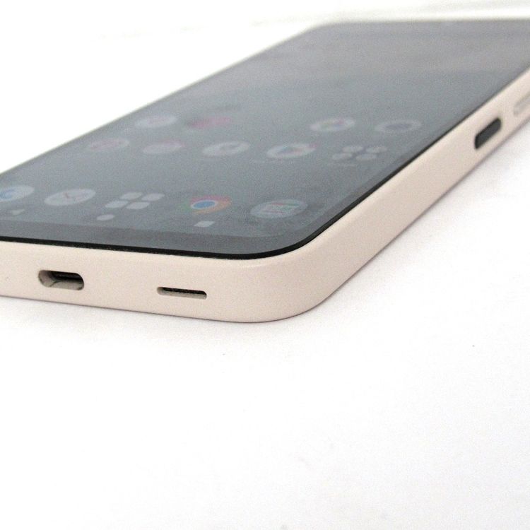 �ڼ��ߤʤߡۢ�docomo��AQUOS wish4 SH-52E 64GB White ��Ƚ�ꢣ���