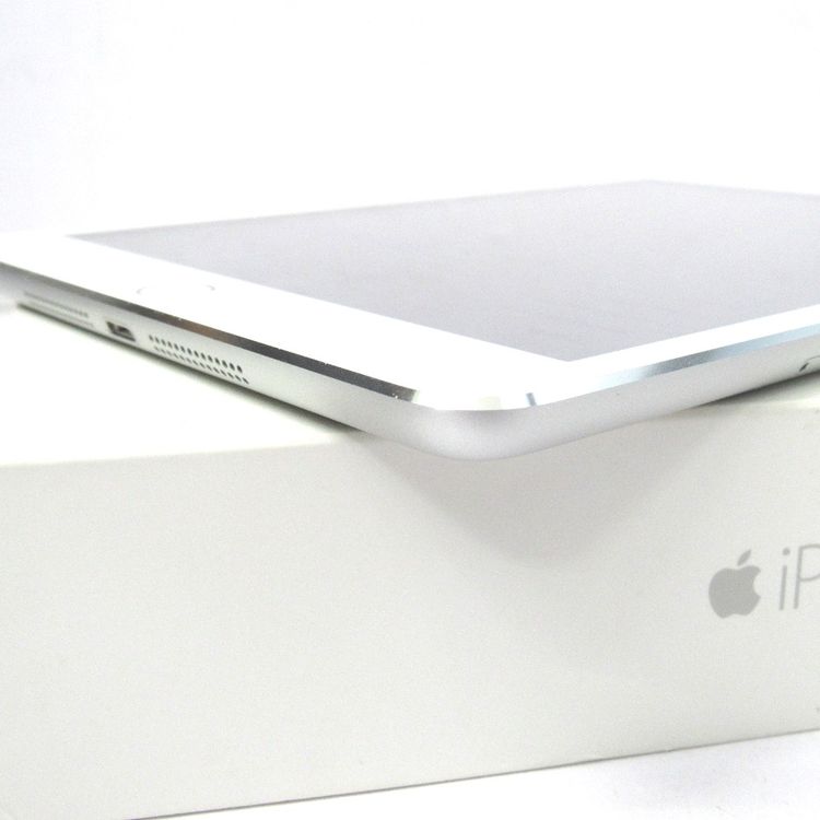 �ڼ��ߤʤߡۢ�AU��ipad mini 3 MGHW2J/A 16GB silver��Ƚ�ꢣ���