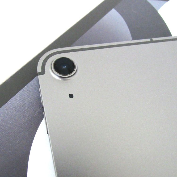 �ڼ��ߤʤߡۢ�softbank��ipad Air ��5���� MM6R3J/A 64GB �����������