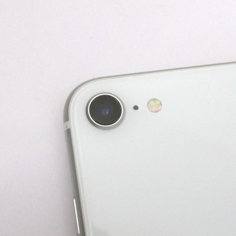 �ڼ��ߤʤߡۢ�docomo��iphoneSE ��2���� MXVU2J/A 256GB ��Ƚ�ꢣ���