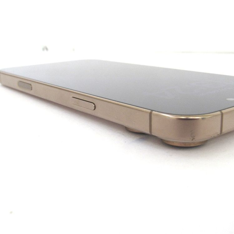 �ڼ��ߤʤߡۢ�au��iphone16 ProMax MYWJ3J/A 256GB ��Ƚ�ꢣ���