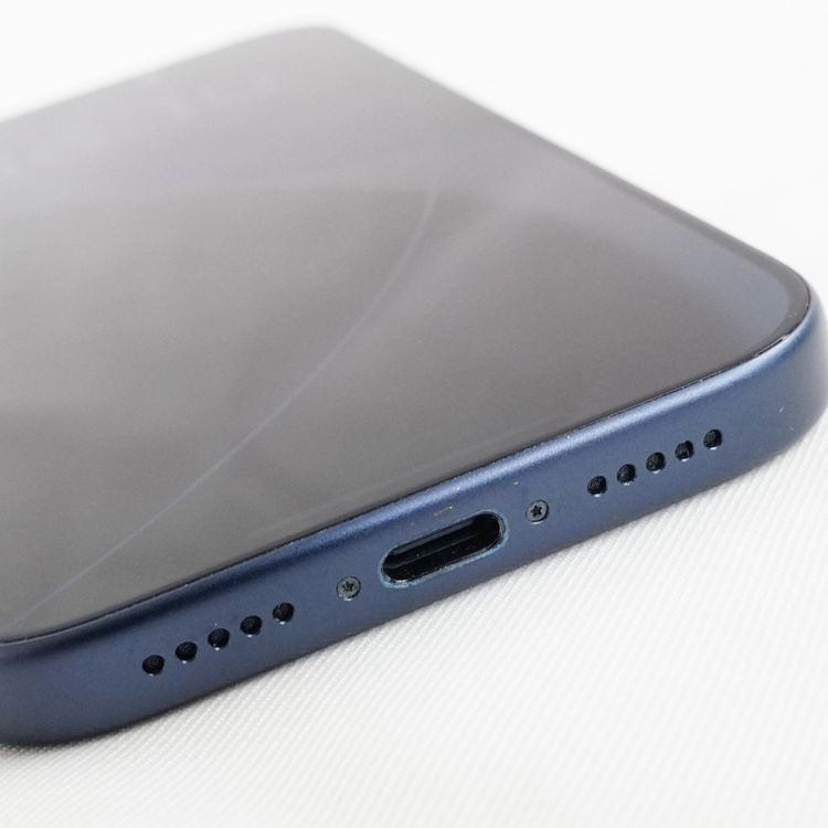 �ڼ��ߤʤߡۡ�1136��SIM�ե꡼��iPhone17Pro 256GB MG874J/A������