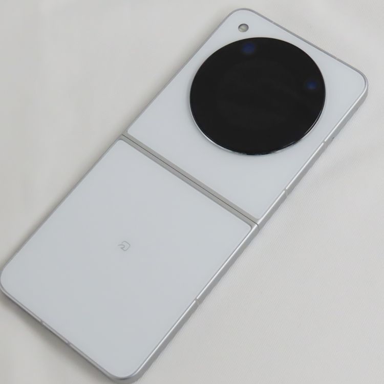 �ڼ��ߤʤߡۡ�1071��Ymobile��Libero Flip A304Z �ۥ磻�ȡ����