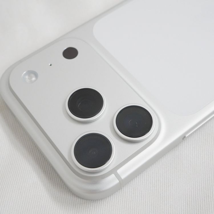 �ڼ��ߤʤߡۡ�1130��SB��iPhone17 Pro 256GB MG854J/A��Ķ����