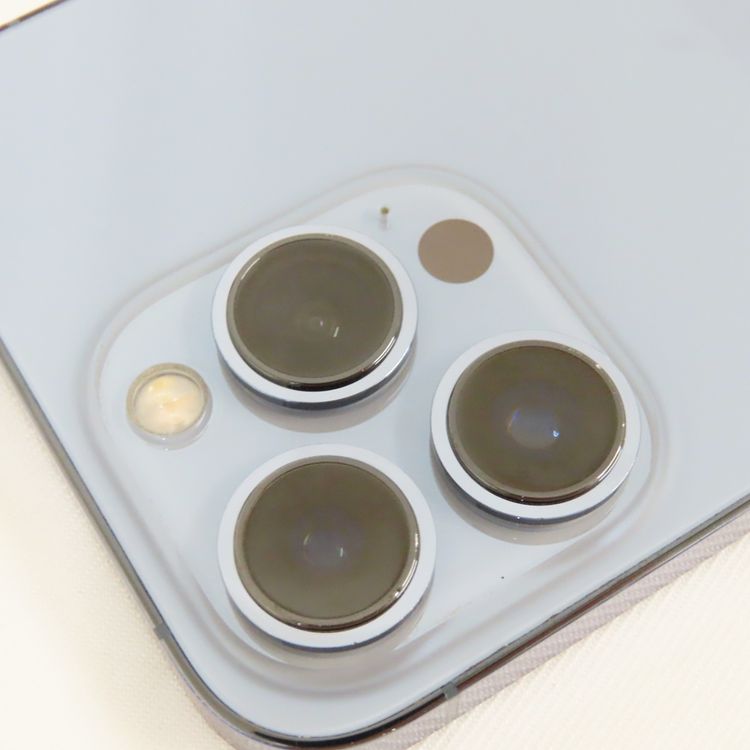 ڼߤʤߡۡ1045AUiPhone13 Pro 256GB MLUU3J/A