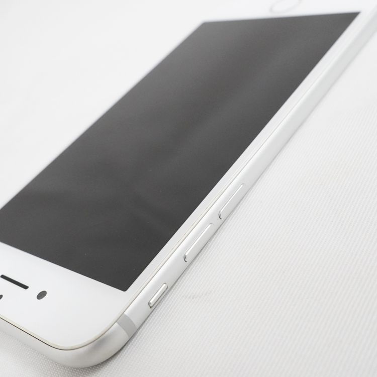 �ڼ��ߤʤߡۡ�1134���ɥ����iPhone7 32GB MNCF2J/A ����С������
